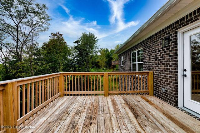4410 Stone Wynde Dr, Louisville, KY 40272