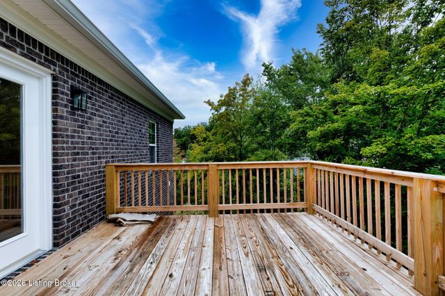 4410 Stone Wynde Dr, Louisville, KY 40272