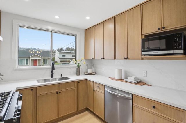 126 Rosewood Way, South San Francisco, CA 94080