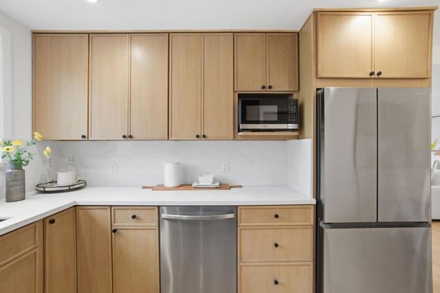 126 Rosewood Way, South San Francisco, CA 94080