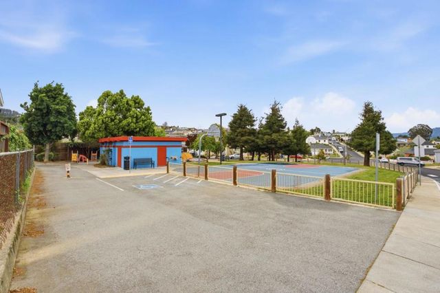 126 Rosewood Way, South San Francisco, CA 94080