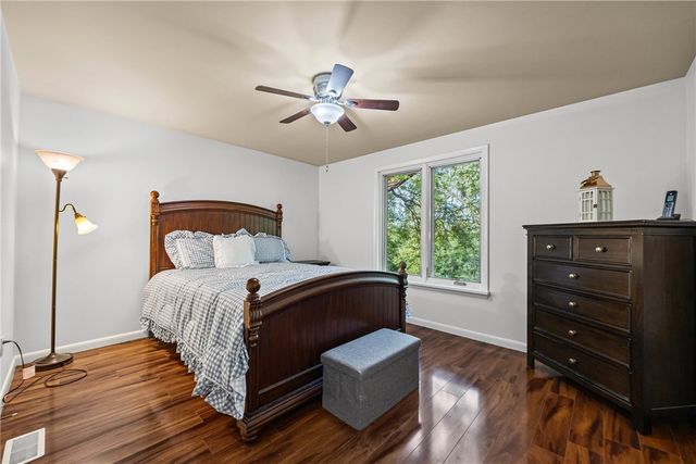 32 Framingham Lane, Pittsford, NY 14534