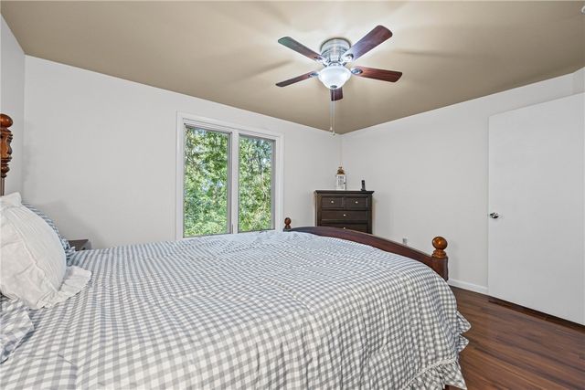32 Framingham Lane, Pittsford, NY 14534
