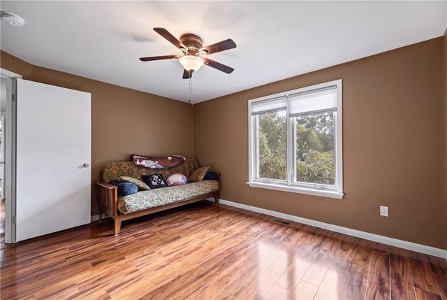 32 Framingham Lane, Pittsford, NY 14534