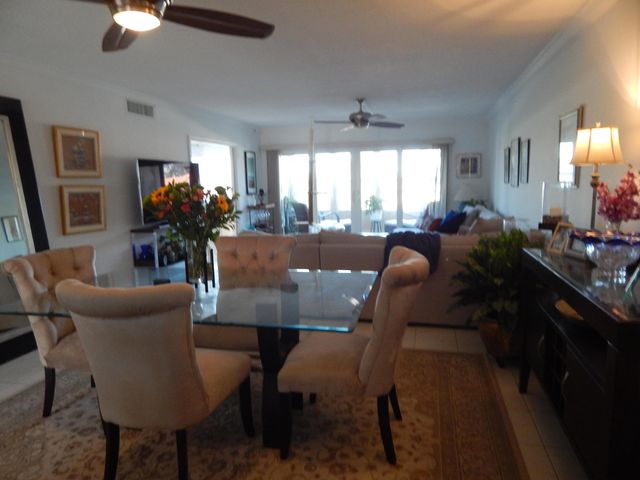 2829 NE 33rd Court 203, Fort Lauderdale, FL 33306