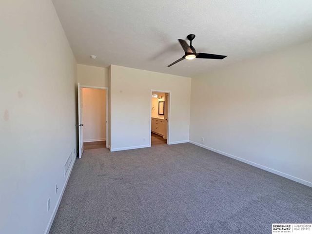 7413 N 176th Avenue, Bennington, NE 68007