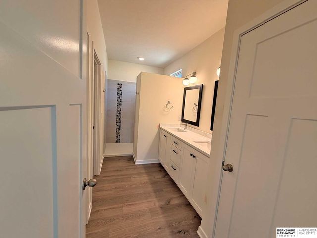 7413 N 176th Avenue, Bennington, NE 68007