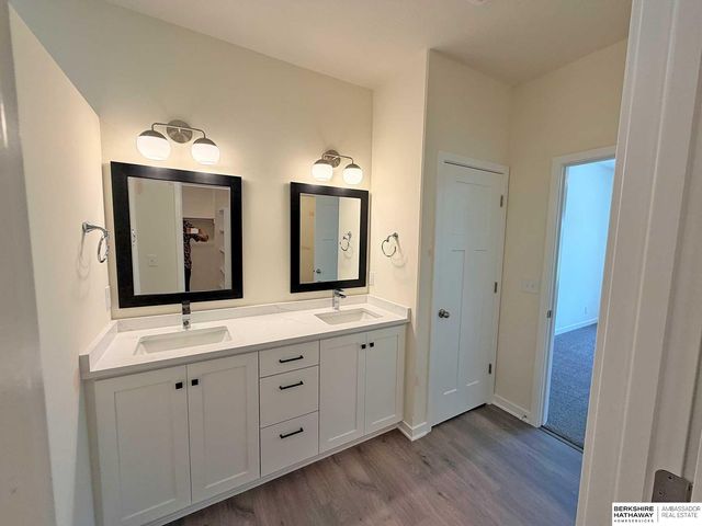 7413 N 176th Avenue, Bennington, NE 68007