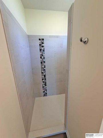 7413 N 176th Avenue, Bennington, NE 68007