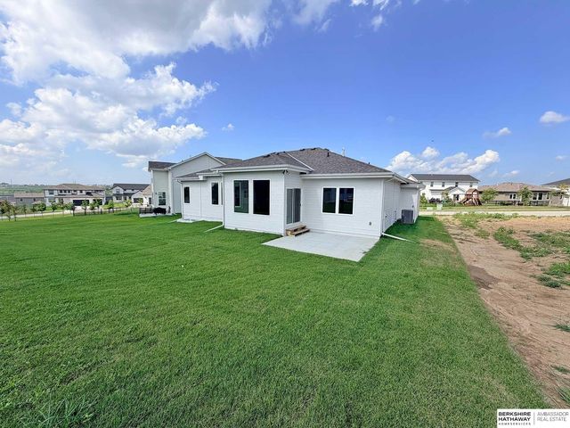 7413 N 176th Avenue, Bennington, NE 68007