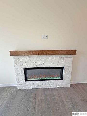 7413 N 176th Avenue, Bennington, NE 68007