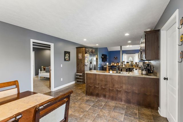 1361 Volunteer Ln, Lewisburg, TN 37091