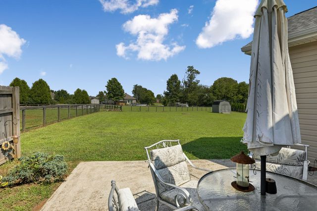 1361 Volunteer Ln, Lewisburg, TN 37091