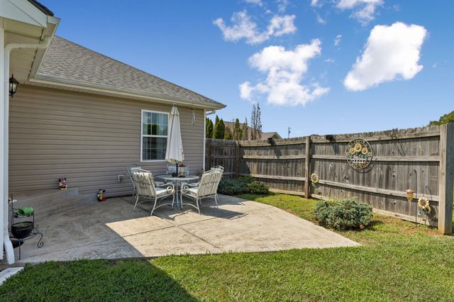 1361 Volunteer Ln, Lewisburg, TN 37091