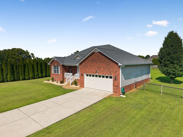 1361 Volunteer Ln, Lewisburg, TN 37091