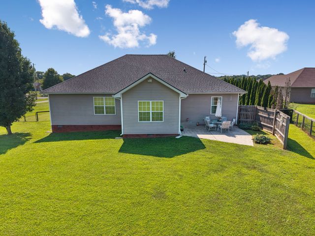 1361 Volunteer Ln, Lewisburg, TN 37091