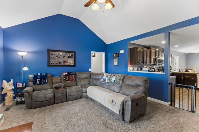 1361 Volunteer Ln, Lewisburg, TN 37091