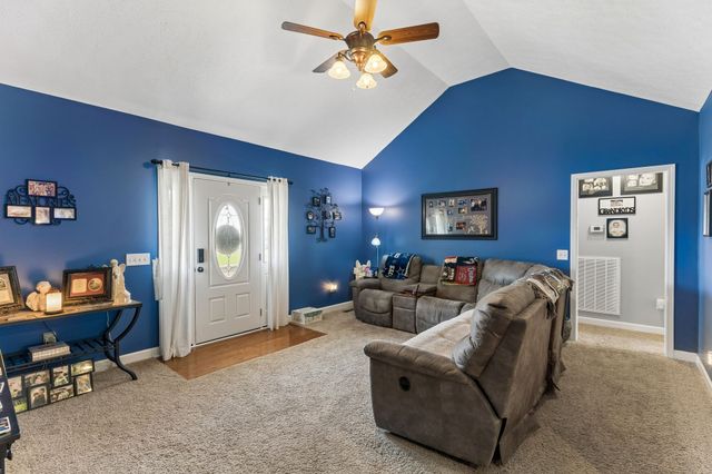 1361 Volunteer Ln, Lewisburg, TN 37091
