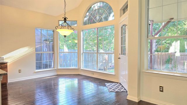 3455 Daisy Lane, Grand Prairie, TX 75052