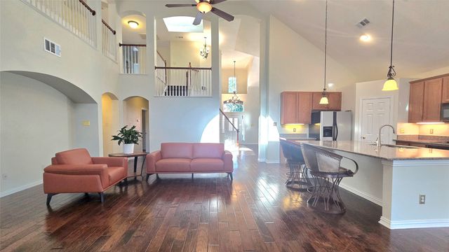 3455 Daisy Lane, Grand Prairie, TX 75052