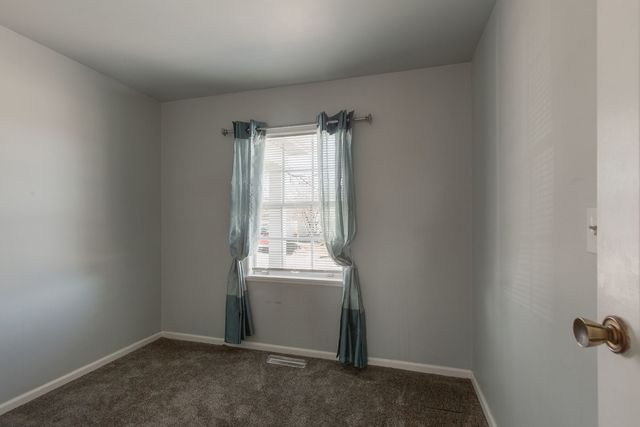 1421 Barberry Lane, Round Lake Beach, IL 60073