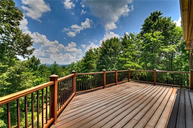 762 Pettit Ridge Road, Ellijay, GA 30536