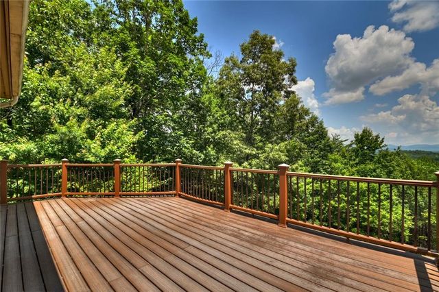 762 Pettit Ridge Road, Ellijay, GA 30536