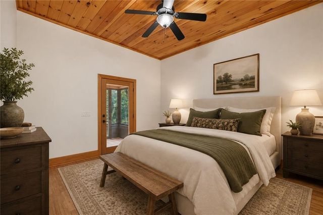762 Pettit Ridge Road, Ellijay, GA 30536