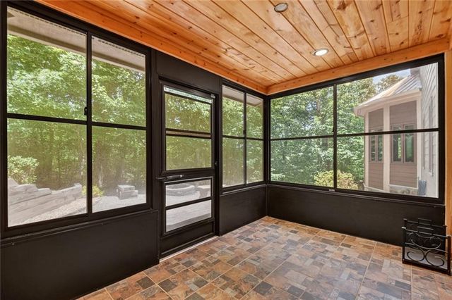 762 Pettit Ridge Road, Ellijay, GA 30536