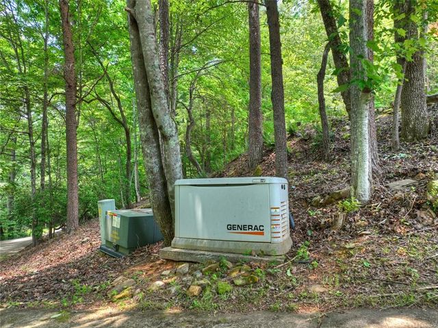 762 Pettit Ridge Road, Ellijay, GA 30536
