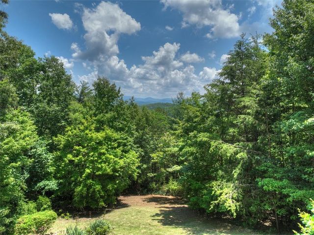 762 Pettit Ridge Road, Ellijay, GA 30536
