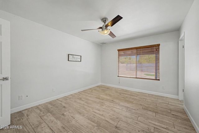 2619 E BLUEFIELD Avenue, Phoenix, AZ 85032