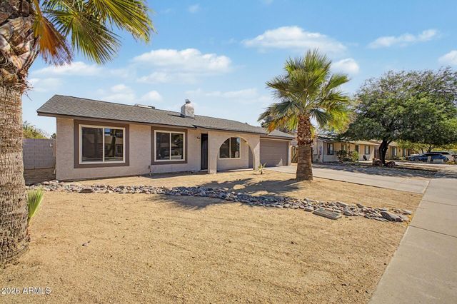 2619 E BLUEFIELD Avenue, Phoenix, AZ 85032