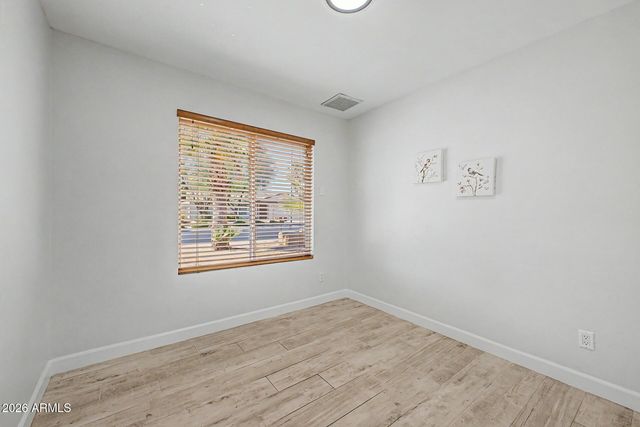 2619 E BLUEFIELD Avenue, Phoenix, AZ 85032