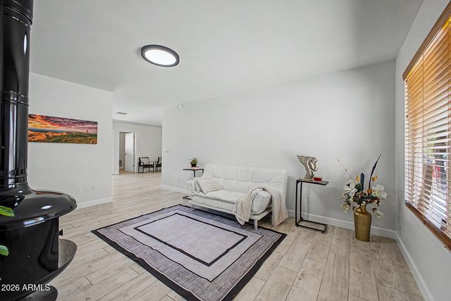 2619 E BLUEFIELD Avenue, Phoenix, AZ 85032