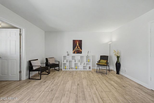 2619 E BLUEFIELD Avenue, Phoenix, AZ 85032
