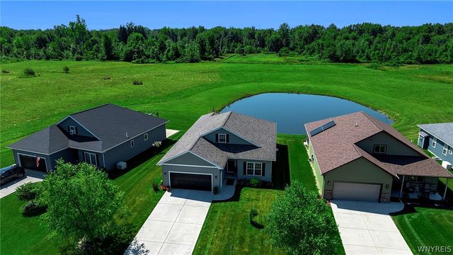 22 Deer View Drive, Royalton, NY 14001