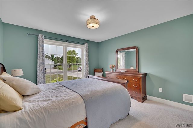 22 Deer View Drive, Royalton, NY 14001