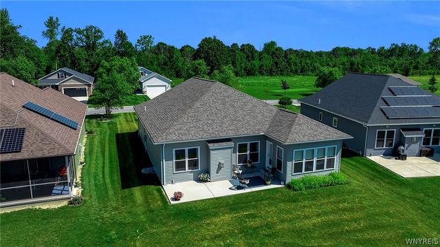 22 Deer View Drive, Royalton, NY 14001