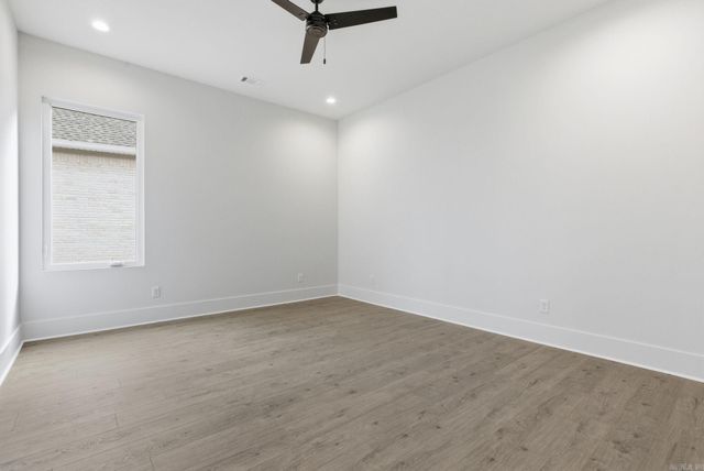 311 Devoe Bend Drive, Maumelle, AR 72113