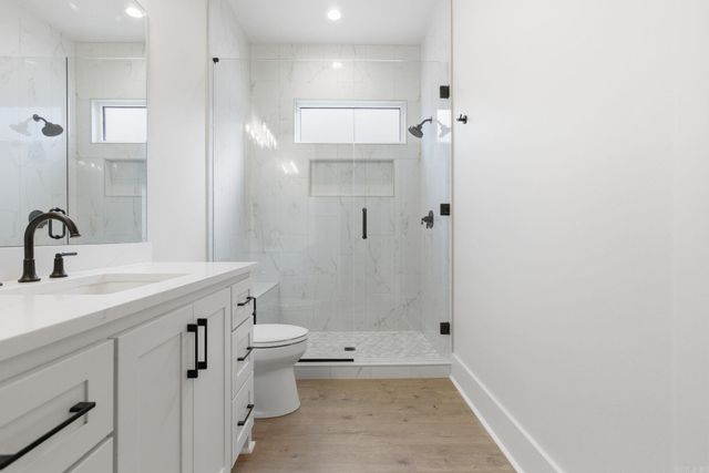 311 Devoe Bend Drive, Maumelle, AR 72113