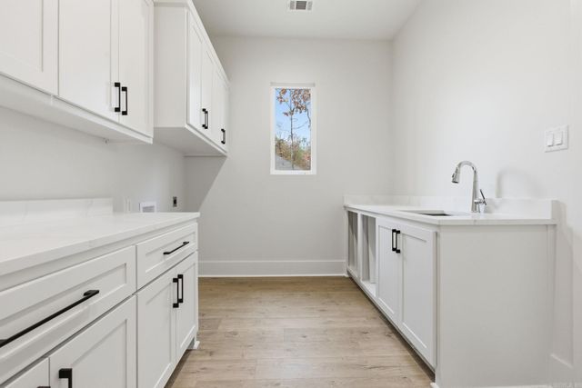 311 Devoe Bend Drive, Maumelle, AR 72113