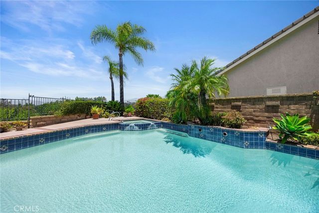 22182 Abrazo, Mission Viejo, CA 92691