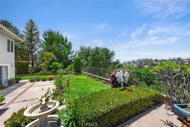 22182 Abrazo, Mission Viejo, CA 92691