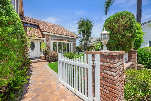 22182 Abrazo, Mission Viejo, CA 92691