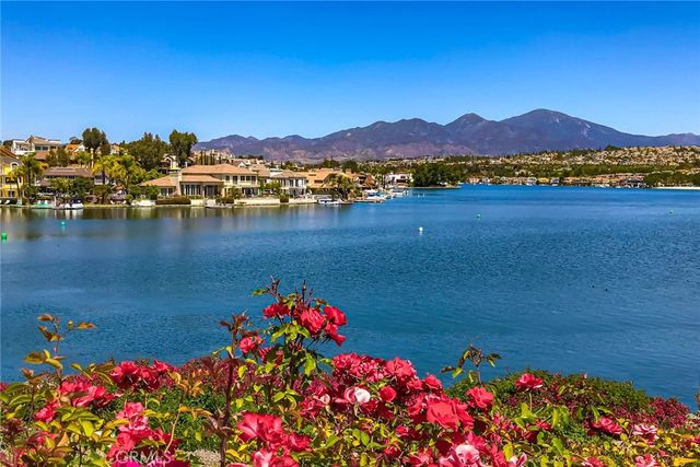 22182 Abrazo, Mission Viejo, CA 92691