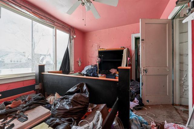 675 Algonquin Street, Detroit, MI 48215