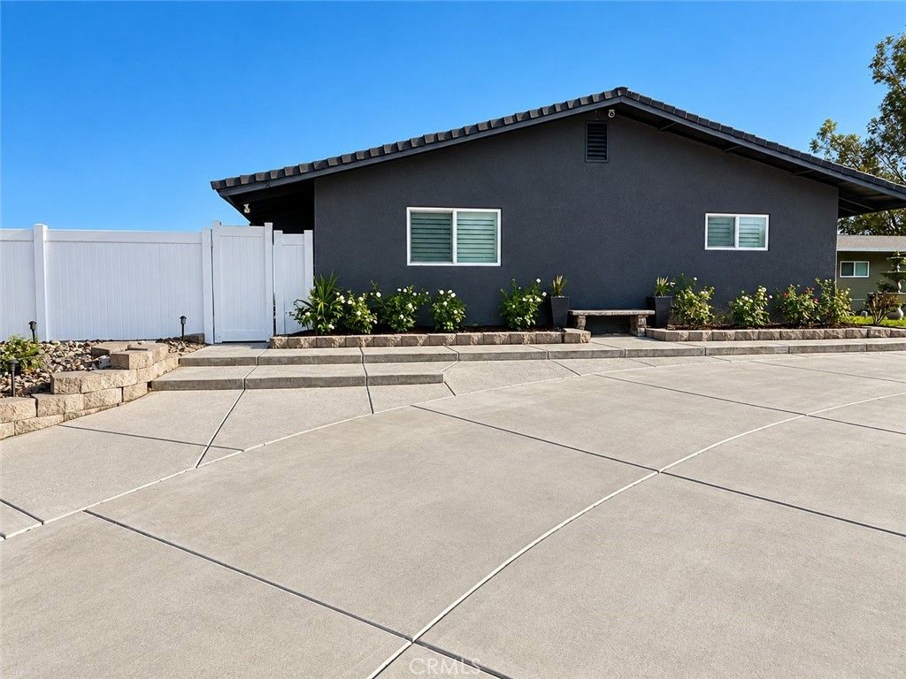 6031 Vista Del Aguila, Riverside, CA 92509 — photo 3