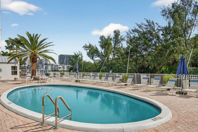 2850 NE 14th Street Causeway 107, Pompano Beach, FL 33062