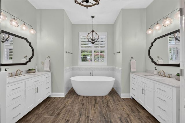 1841 CARILLON PARK DRIVE, Oviedo, FL 32765